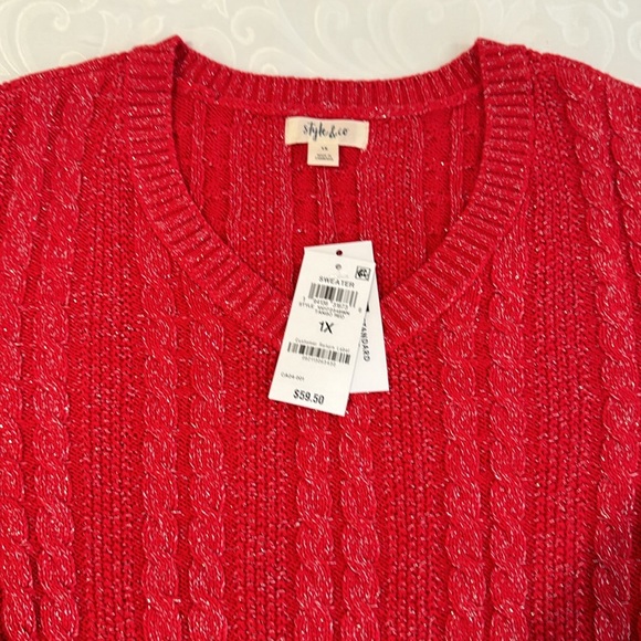 Style & Co V Neck Sweater. Size 1X - Picture 4 of 12